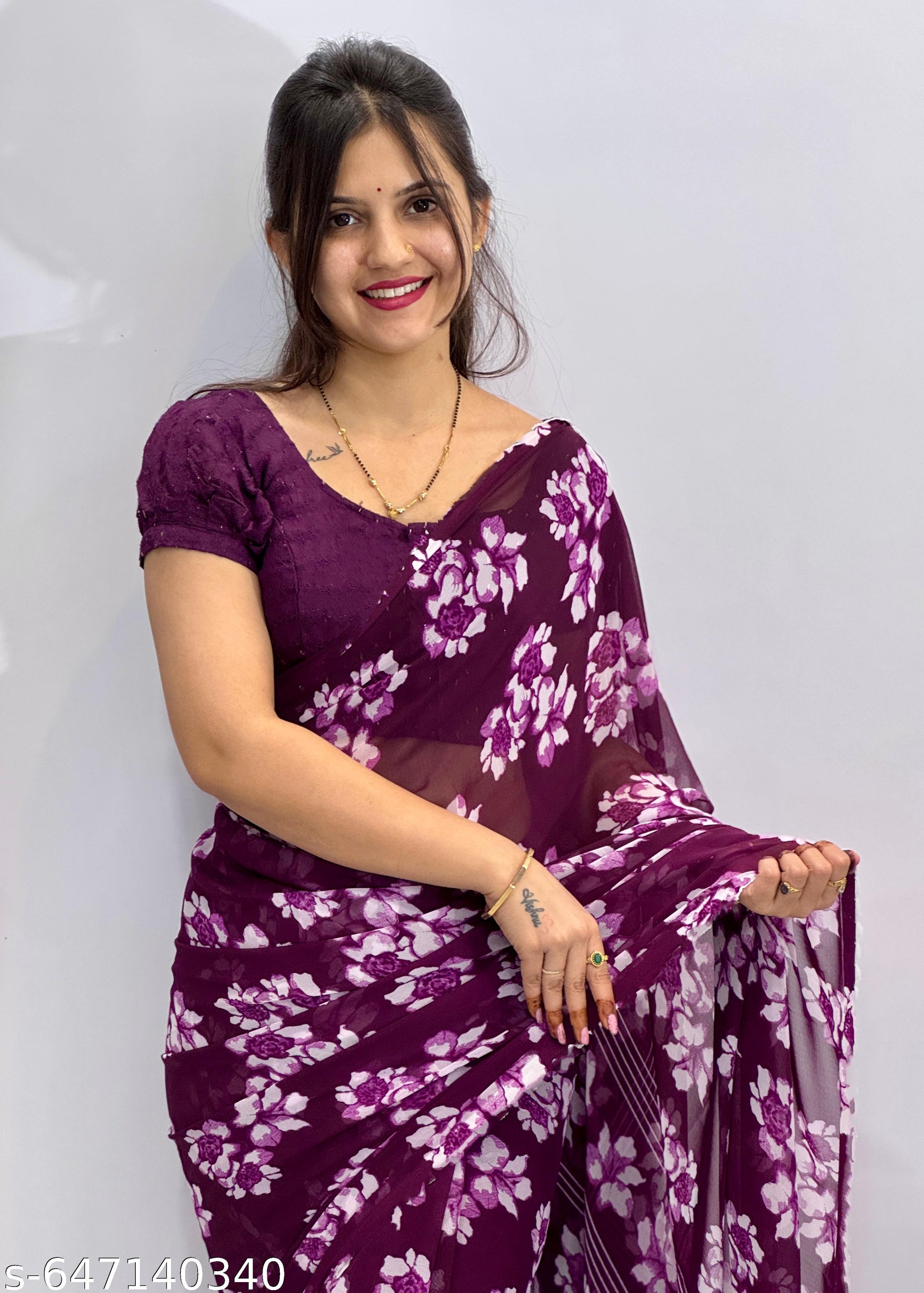 Purple Weightless Printed Georgette Saree - Unixkart - View 4
