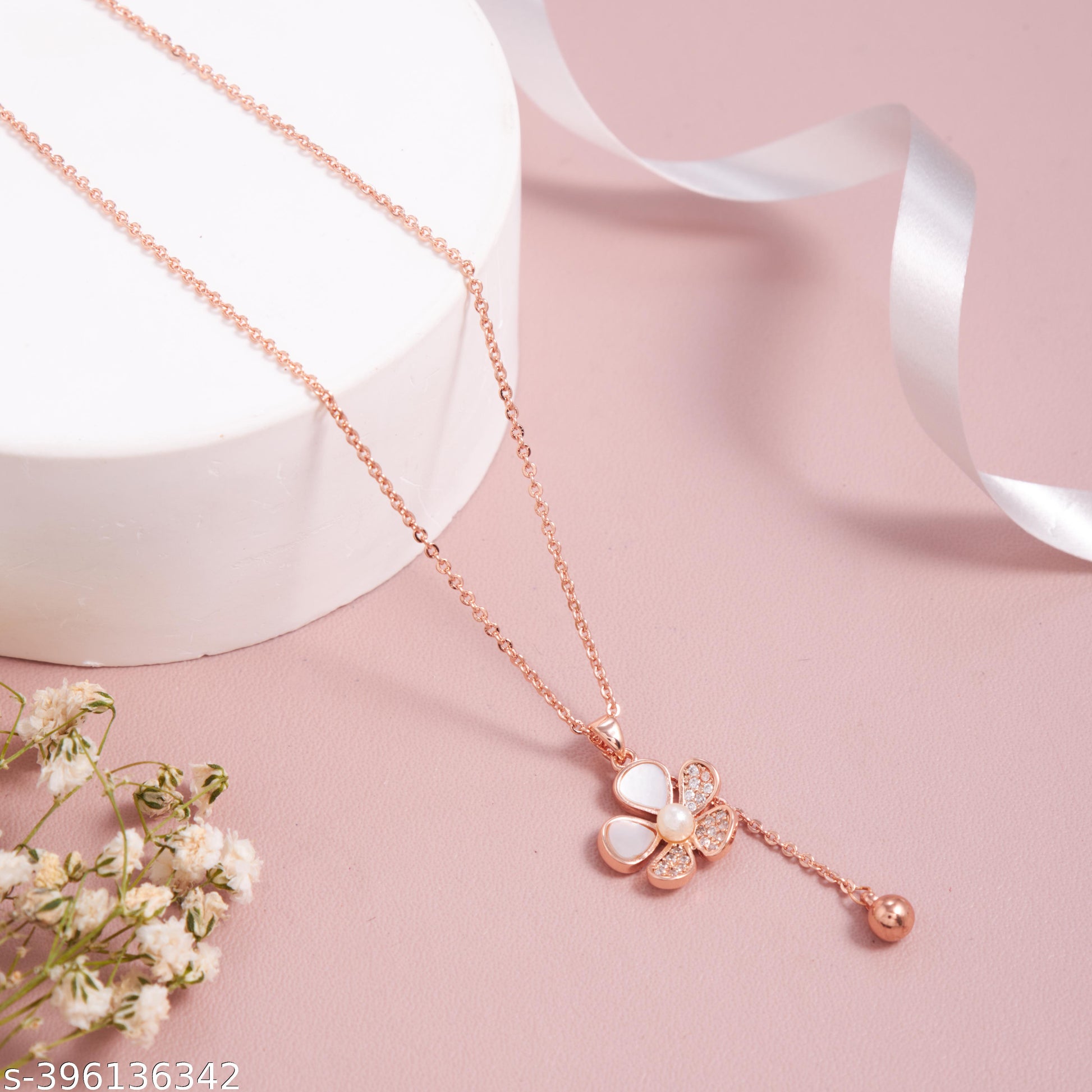 Elegant Rose Gold-Plated Floral Tanmaniya Necklace for Women and Girls - Unixkart - View 4