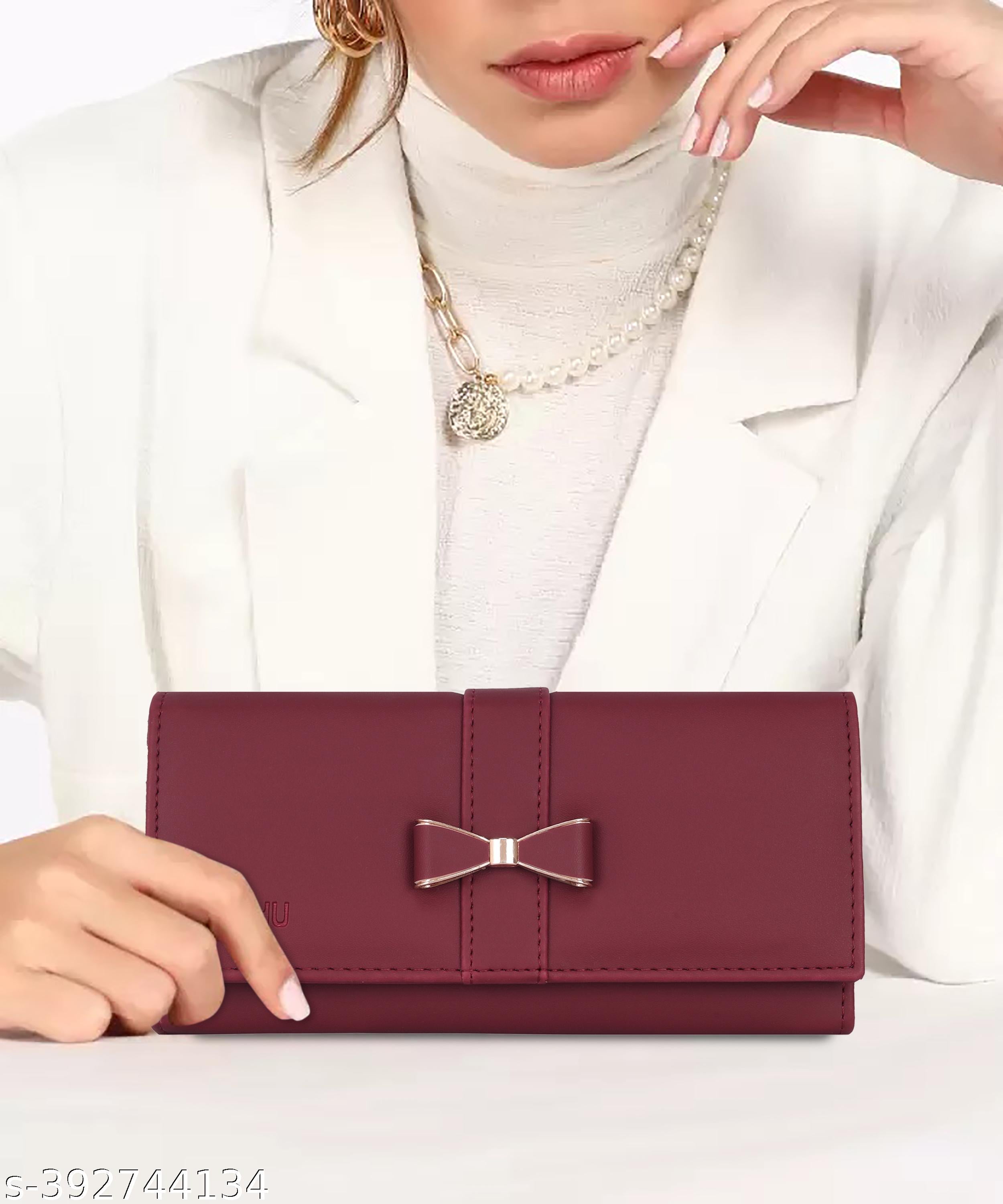 6 card slot premium PU leather with heart batch fitting zipper hand purse for women - Unixkart - View 4
