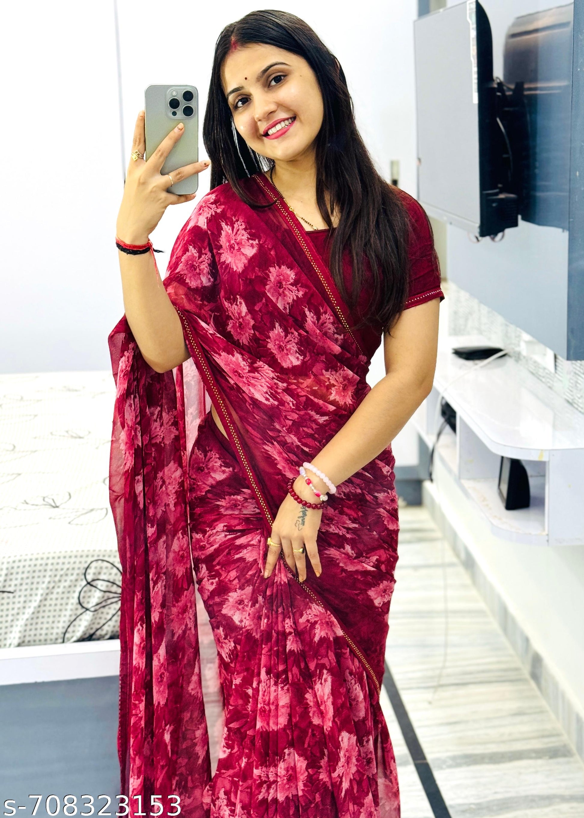 Georgette Printed Saree with Lace Border - Unixkart - View 4