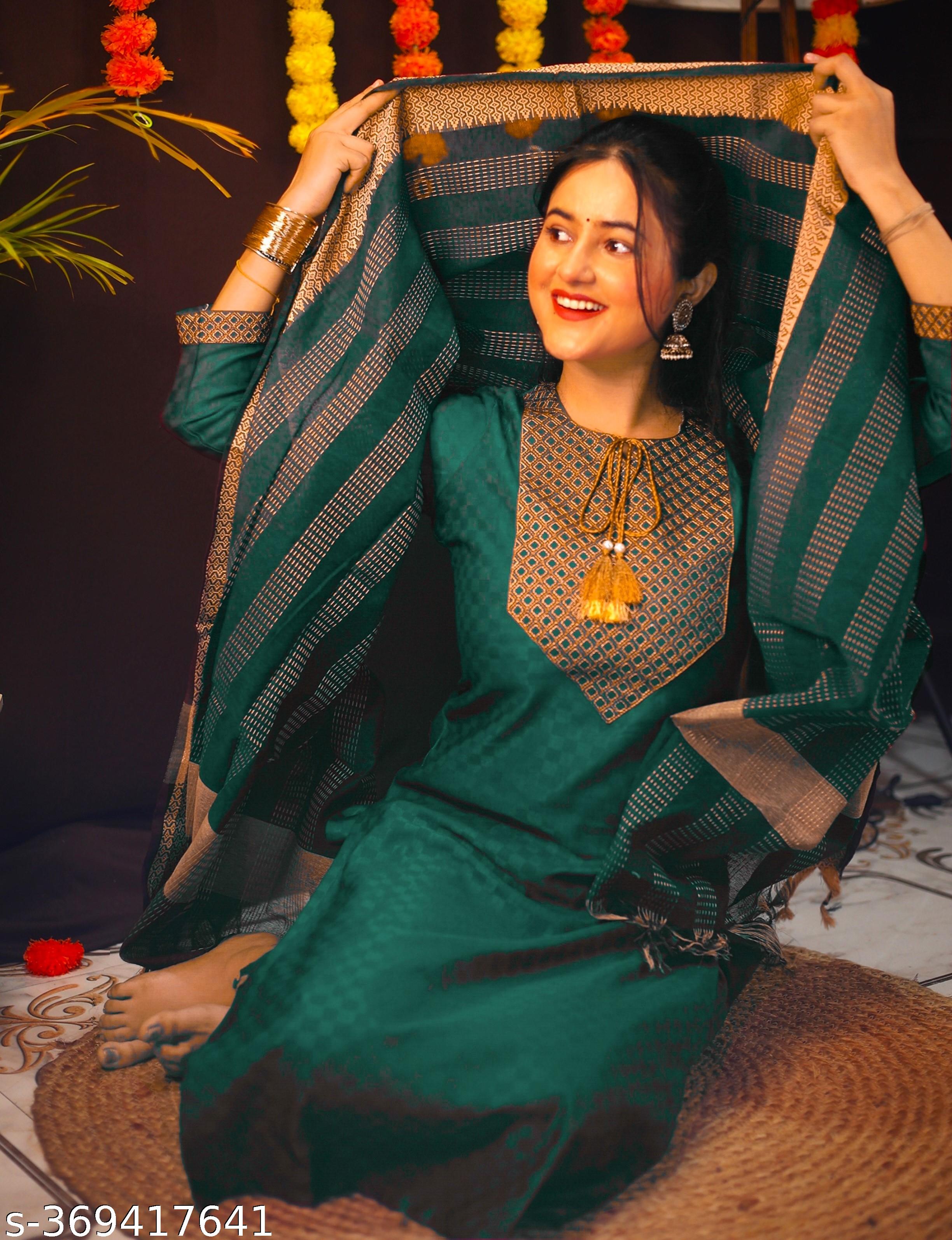 embroidered cotton kurti pant dupatta set - Image 4