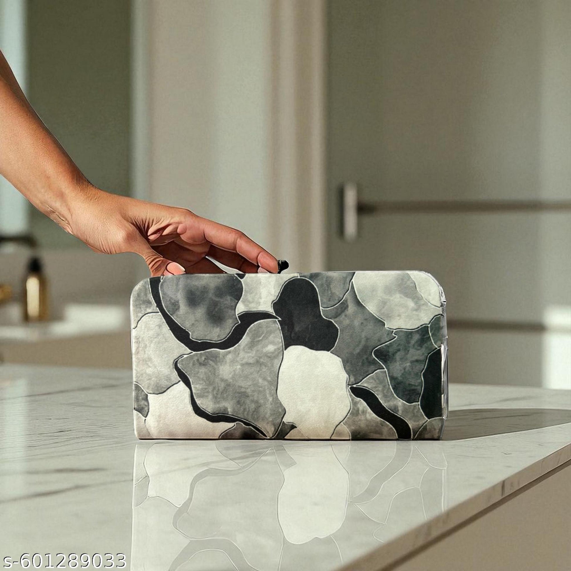 Fashionable casual trendy modern women clutch Black - Unixkart - View 4