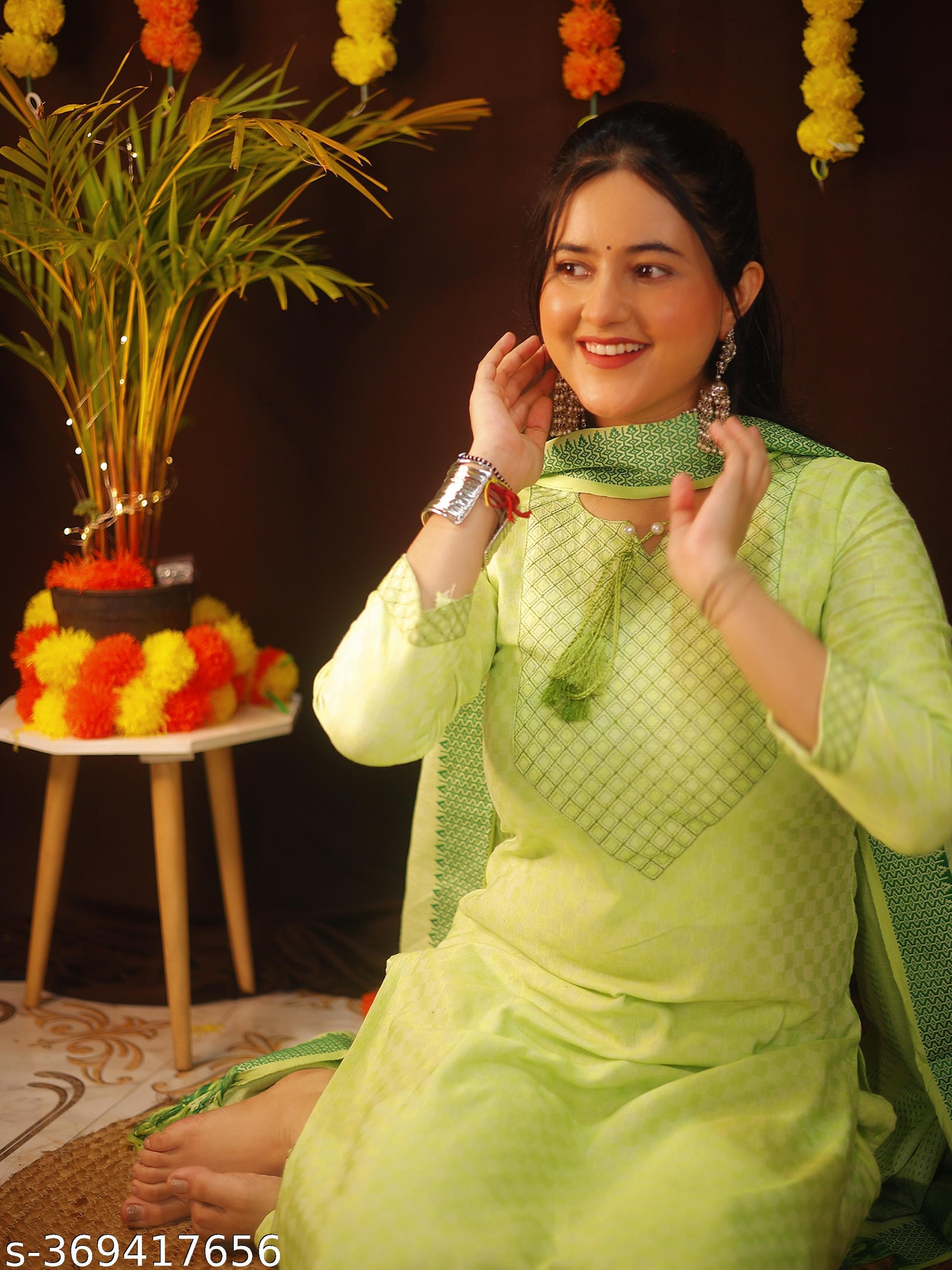 embroidered cotton kurti pant dupatta set - Image 4