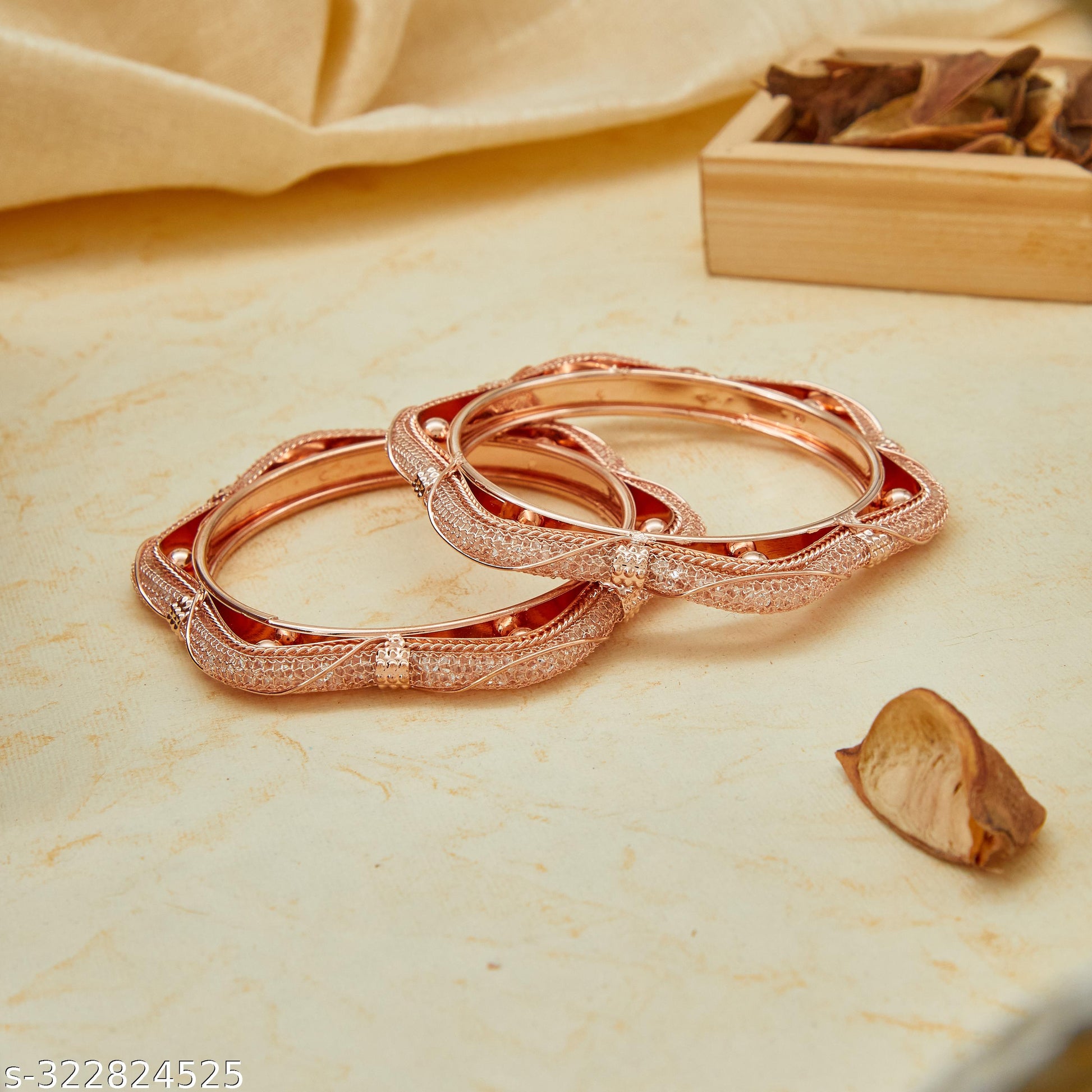 Trending Bracelet & Bangles - Unixkart - View 4