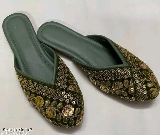 Women's Ethnic Jutti & Mojari - Unixkart - View 4