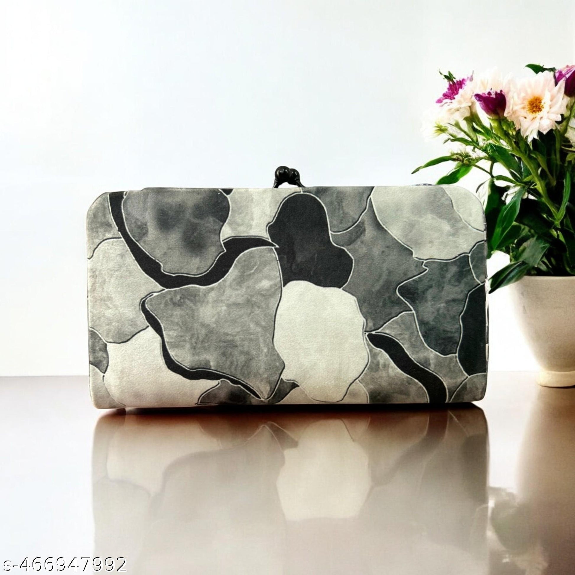 Styles Trendy Women Clutches - Unixkart - View 4