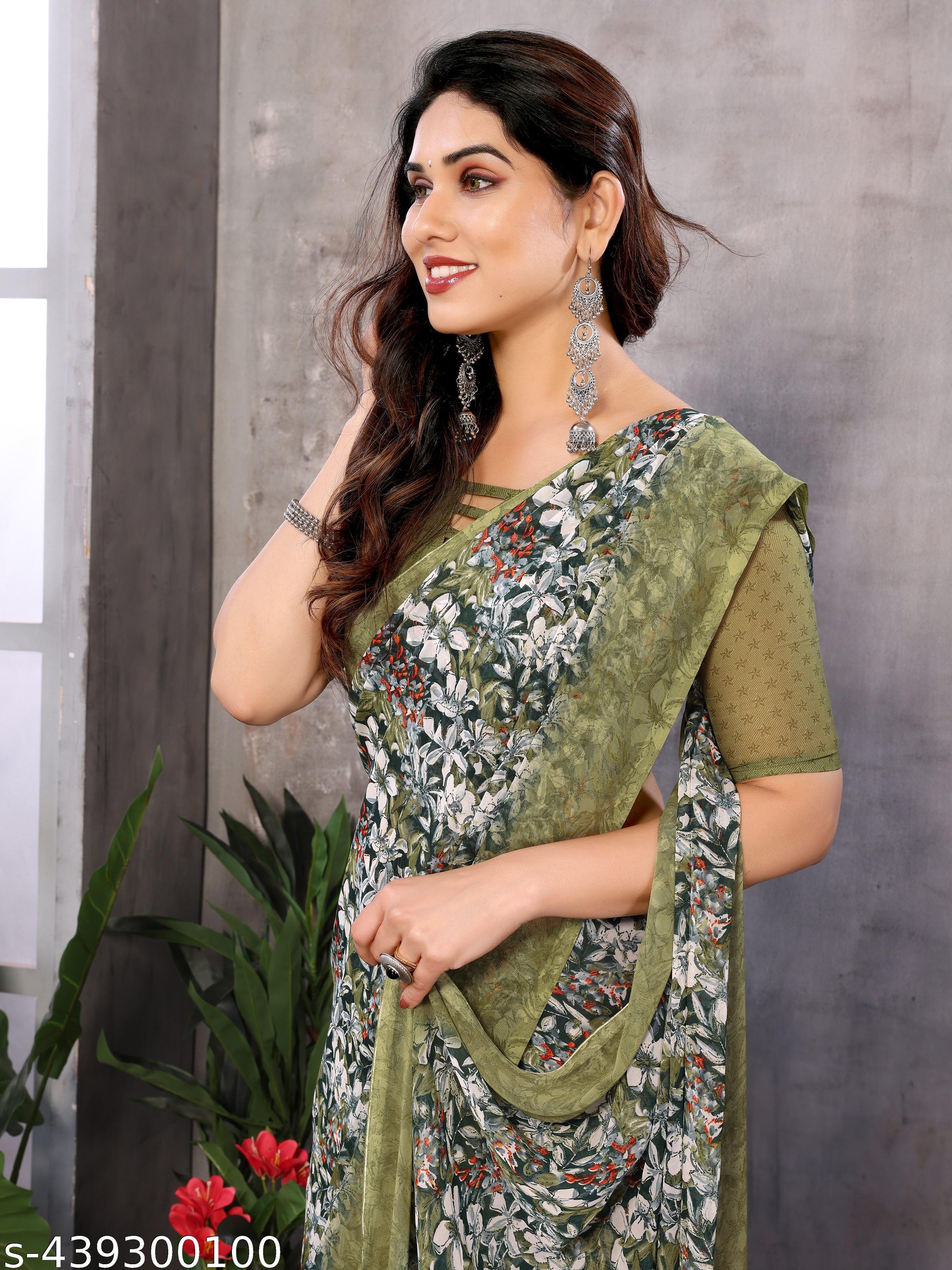 Women's Floral Printed Party Wear Trending Georgettete Saree New Collection - Unixkart