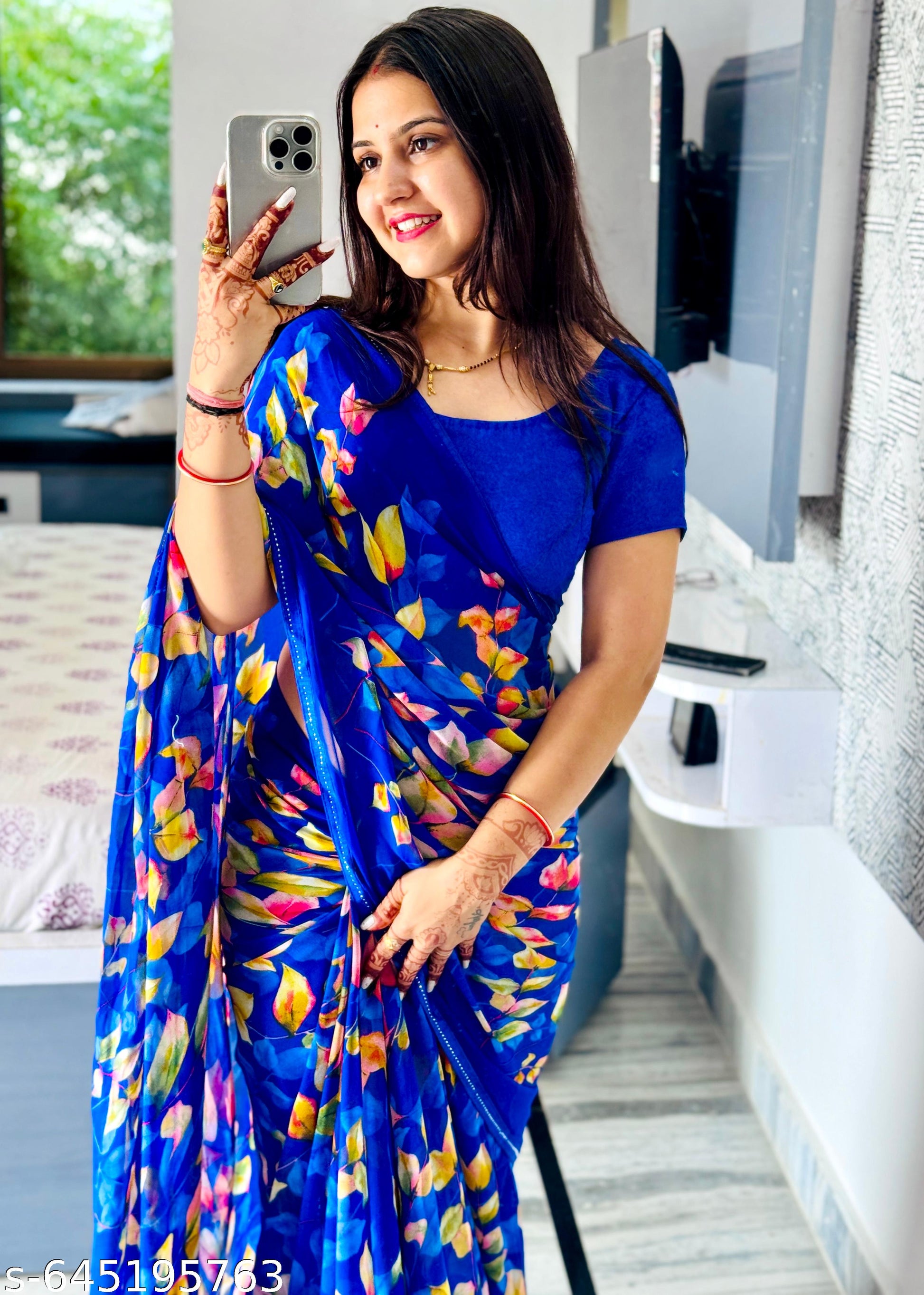 Weightless Printed Georgette Daily Wear Saree - Unixkart - View 4