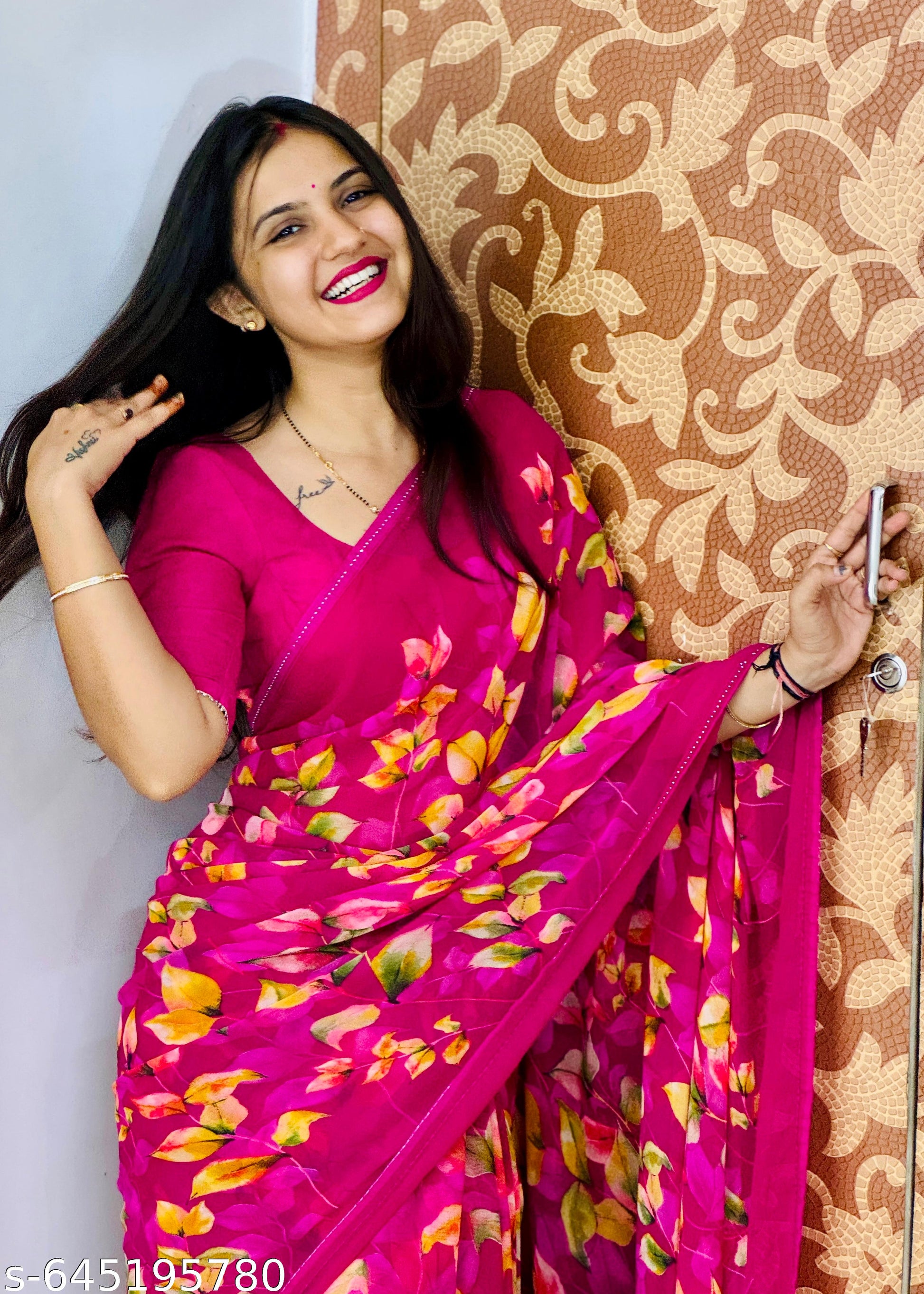 Weightless Printed Georgette Daily Wear Saree - Unixkart - View 4