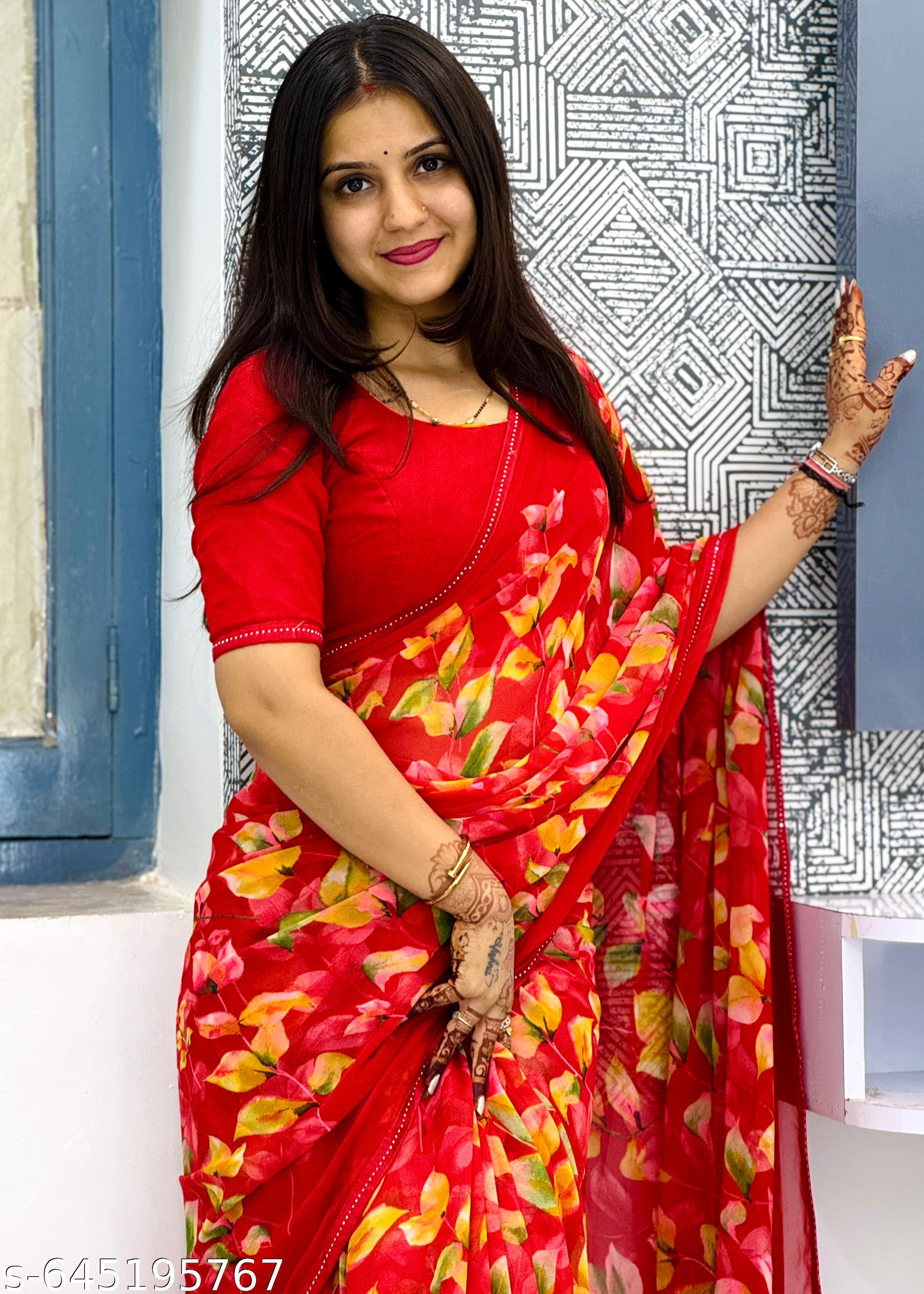 Weightless Printed Georgette Daily Wear Saree - Unixkart - View 4