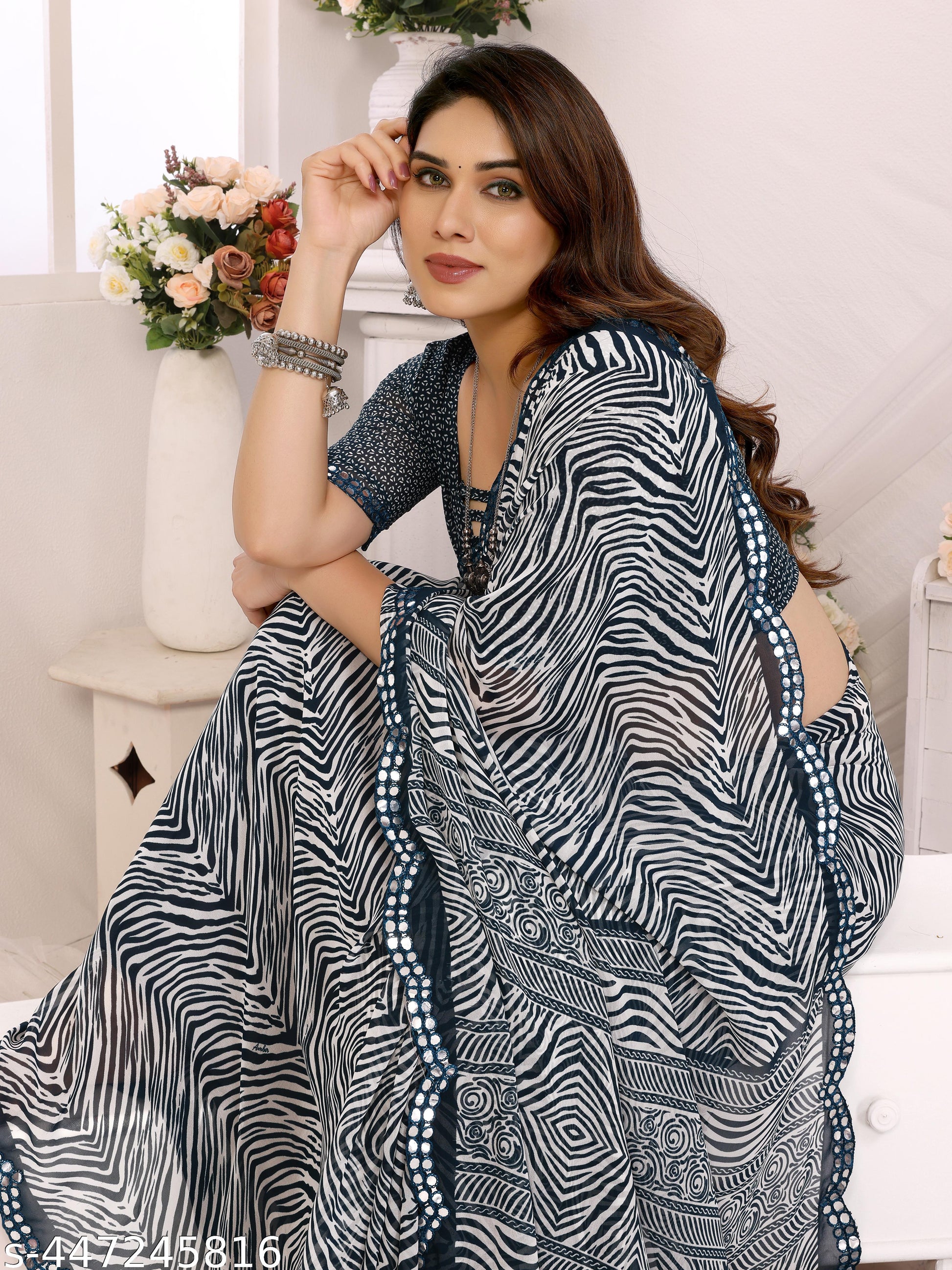 Women's Bollywood Party Wear Leheriya Printed Georgettete Saree With Mirror Lace Border, New Collect - Unixkart - View 4